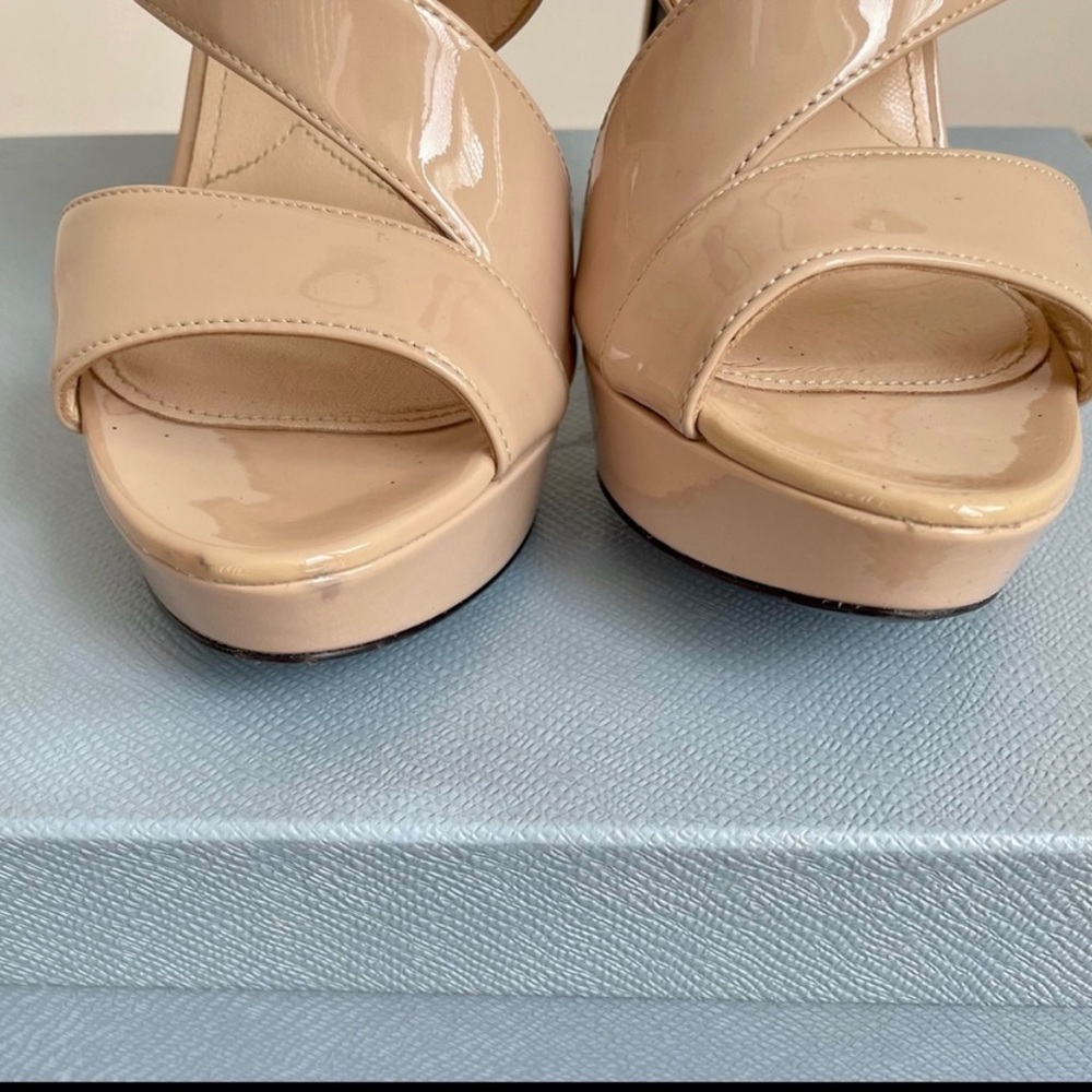 Prada, nude heels - Picture 4 of 4